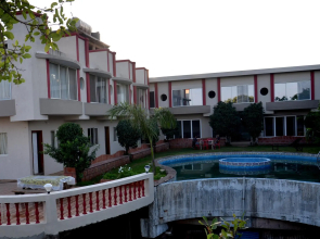 Svinns Dwarkadhish Resort