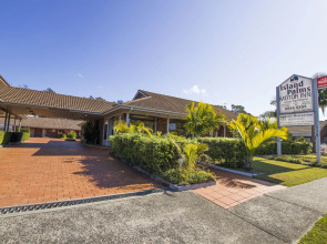 Island Palms Motor Inn