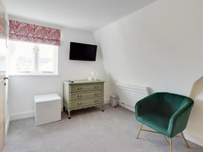 Master accommodation suite 10