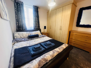 Beautiful 2 - Bed Apartment in Aylesbury