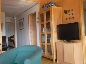 Kjarrengi Holiday Home