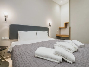 Central Apt 2 next to Old Town & Bus Station