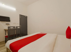 SPOT ON 72917 Hotel Simna Palace