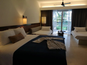Southsea Khaolak Beach Resort