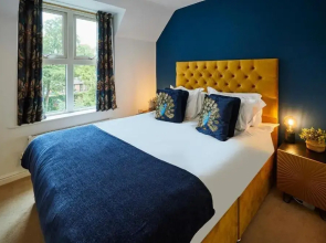 Hermitage Court Apartment in Leicester