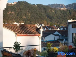 Beyond Emptiness · Pujì Homestay