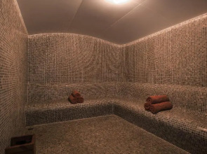 Prince Hotel Da Nang (Formerly Sel de Mer Hotel & Suites)