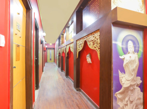 OYO 67069 Chirag Hotel