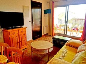 Apartment With one Bedroom in Les Issambres , With Wonderful sea View, Shared Pool, Furnished Terrace - 100 m From the Beach