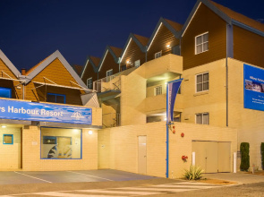 Hillarys Harbour Resort