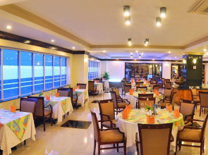 Yasaka Saigon Nha Trang Hotel