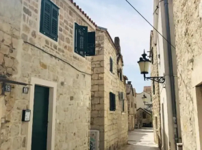 Peasants Palace