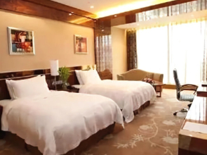 Zhengzhou Baishun International Hotel
