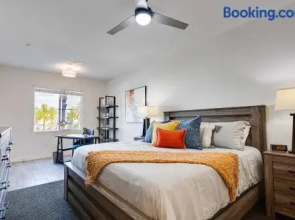 Queen Creek #243 Chandler 1 Bedroom Condo by RedAwning