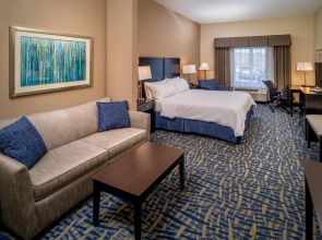 Holiday Inn Express & Suites Lebanon by IHG