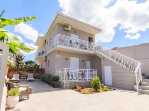 Nikos & Maria Studios