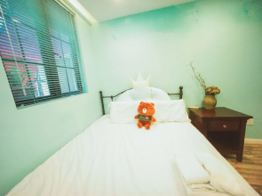 No.9 Mediterranean House