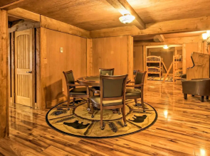 Spacious Twin Mountain Vacation Rental on 5 Acres!