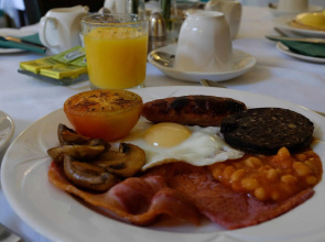 The Willowsmere - Adults Only