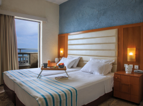 Sunset Beach Hotel