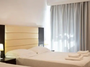 Oceana Hotel & Restaurant