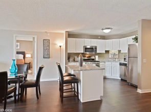 Premier Luxury Suites