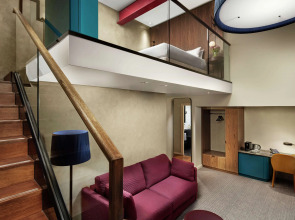 DoubleTree by Hilton Hotel Melbourne - Flinders Street