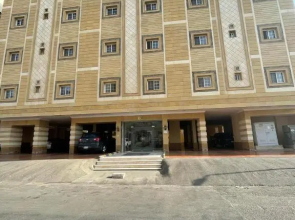 Family two bedroom apartment with free parking and free Wi-Fi