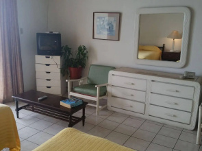Ocean Air Beach Studio At Montego Bay Club Resort