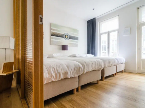 Marnix Apartments