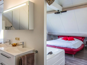 Stunning Home in Diksmuide With Wifi and 1 Bedrooms