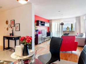 Apartment with beach view, Magis Red