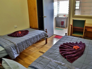 Tanuli Royal Plains Motel