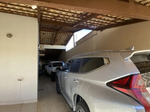 Sobrado - Px JK 5 quartos e 3 suites