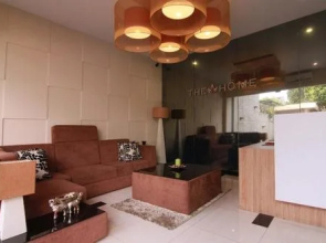 W Home Express Tebet