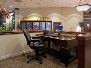 Hotel Salisbury & Conference Center