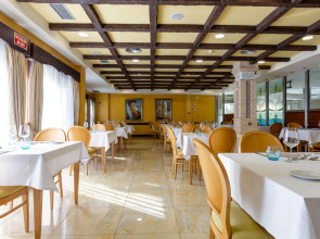 Hotel Daniya Denia