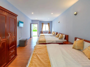 Bungalow Hotel