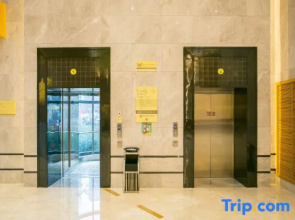 Oriental Plaza Hotel