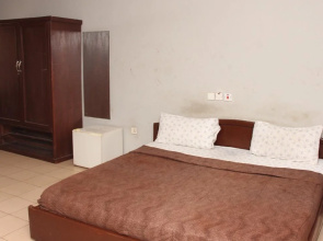 Gayyata Hotel