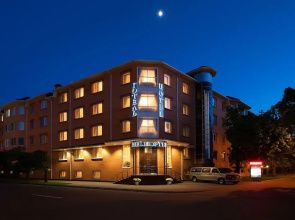 Hotel Helicopter