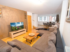 Penthouse Seven Private Roof Terrace Lake View