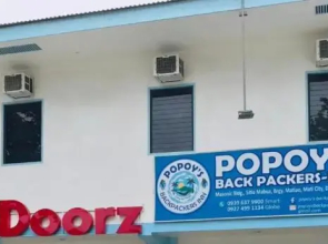 RedDoorz Hostel @ Popoy's Backpackers Mati
