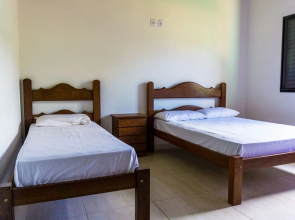 Alecrim do Campo - Casa para 12 pessoas com 3 quartos