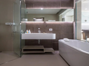 The Pattaya Discovery Beach Hotel Pattaya