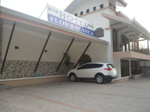 Hotel Flor Blanca