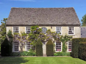 Weir House