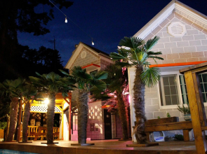 tongyeong wadahauseu