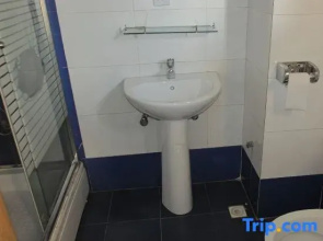 Harlescourt Hotels - Guest Room