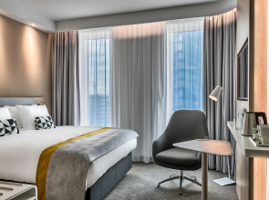 Holiday Inn Express Warsaw - The HUB by IHG